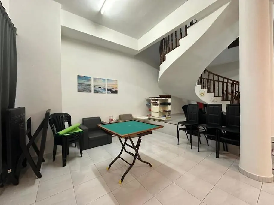 度假居 Home In Johor Bahru Near By Setia Tropika