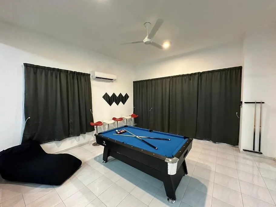 度假居 Home In Johor Bahru Near By Setia Tropika
